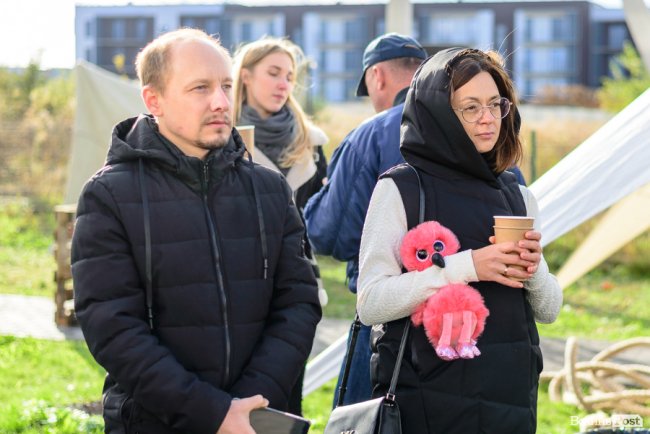 Яскраво, весело і смачно: на «Юпітері» відсвяткували День доброго сусіда. ФОТОРЕПОРТАЖ*