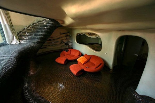 Архітектор побудував будинок-мушлю. ФОТО