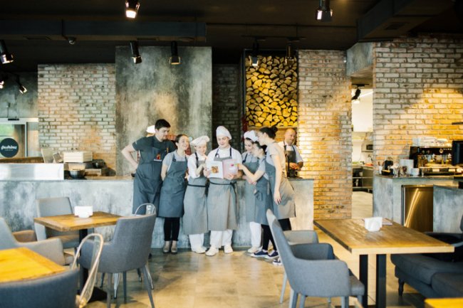 Луцьк (не)дружелюбний: у яких закладах можна посидіти з домашніми улюбленцями