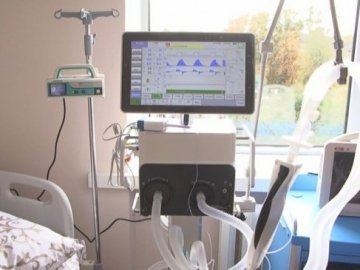 Головний медик Луцька пояснив, чому у пологовому досі не запрацював «ковідний» госпіталь