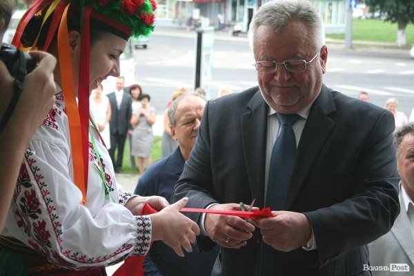 У Луцьку податківці показали, як покращать сервіс. ФОТО