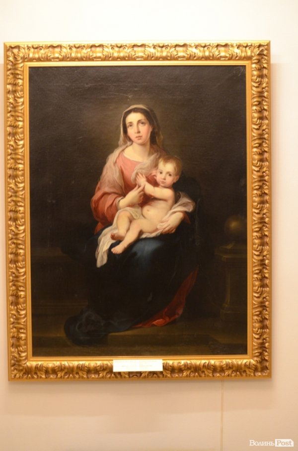 У Луцьку продавали ікони на потреби вояків АТО. ФОТО