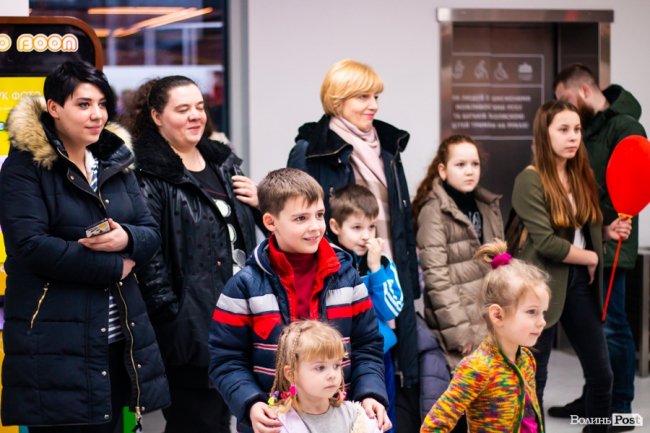 У «Промені» веселили дітей весняною програмою. ФОТО*