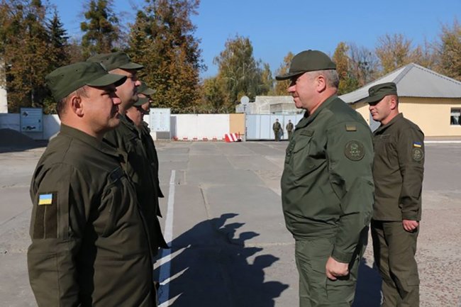 Керівник Нацгвардії перевірив військову частину в Луцьку
