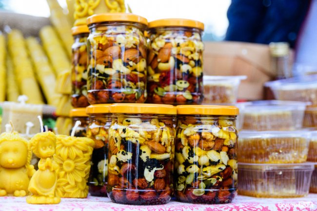 Як лучани на Маковія святили трави та мед. ФОТОРЕПОРТАЖ