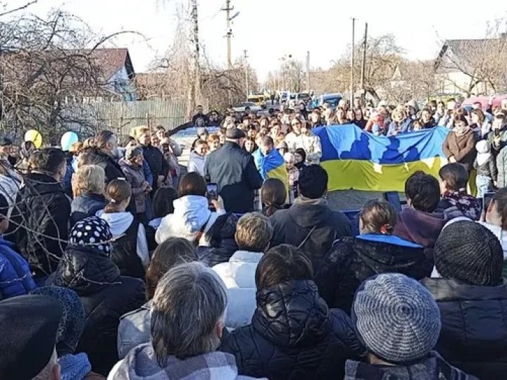Батько сімох дітей і дідусь вісьмох онуків: додому на Волинь повернувся звільнений з полону воїн