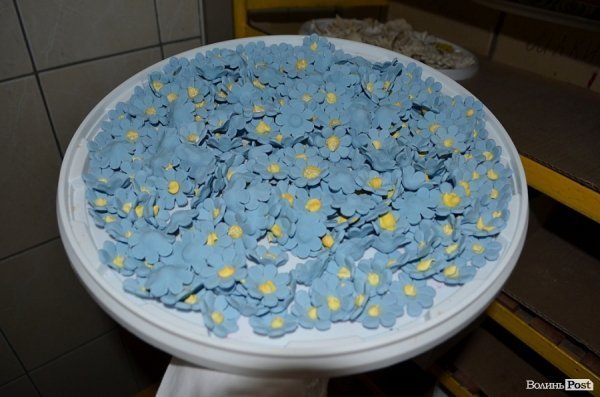 У Луцьку показали, як печуть хліб. ФОТО