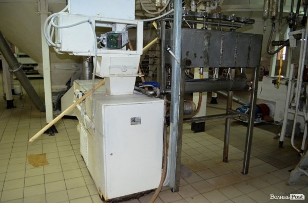 У Луцьку показали, як печуть хліб. ФОТО