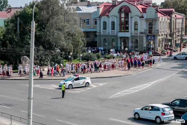 Неймовірні вбрання та іноземні гості: фестиваль «Берегиня» у Луцькому замку. ФОТО