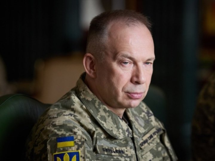 У Генштабі ЗСУ спростували інформацію про звільнення Олександра Сирського