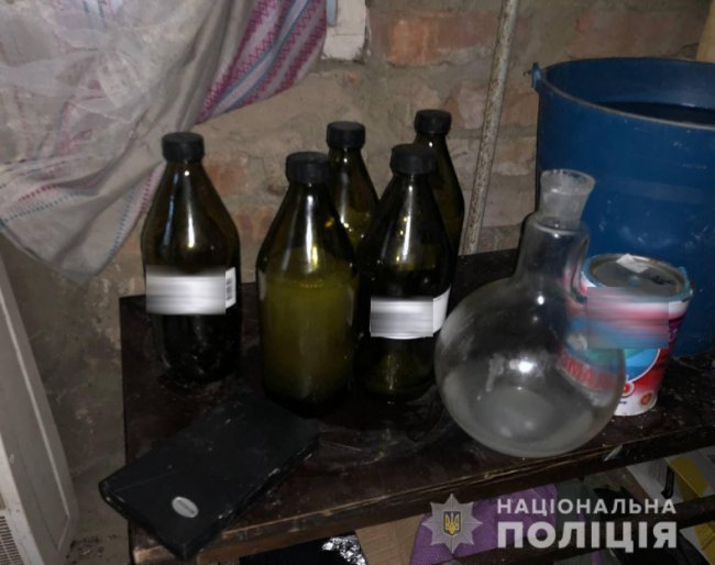 На Волині затримали злочинців, які виготовляли та збували прекурсори. ФОТО. ВІДЕО