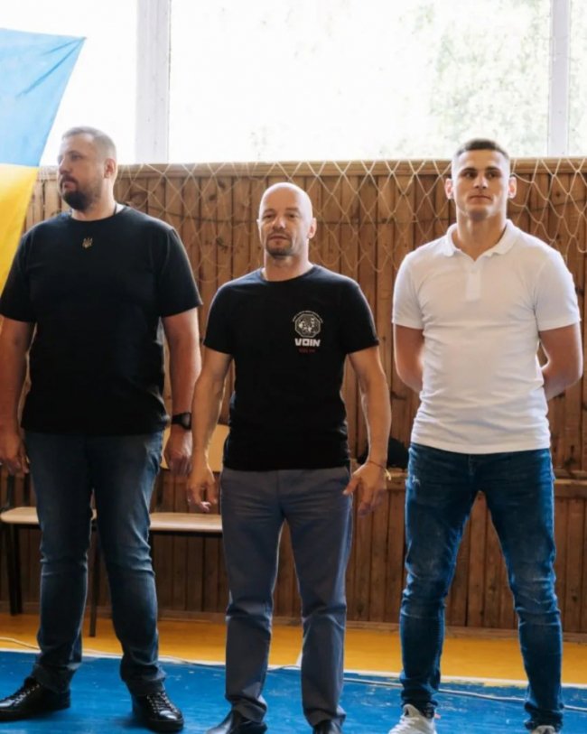 Під час турніру з ММА у Луцьку зібрали гроші для військових. ФОТО