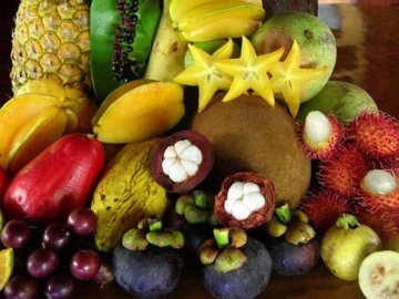 Чуфа, ківано, трихозант: волинянка вдома вирощує екзотичні овочі та фрукти