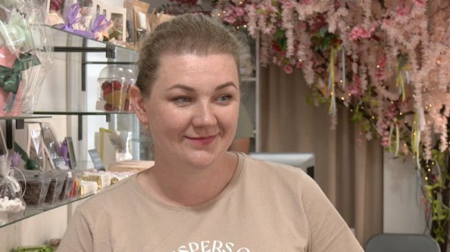 21 вид солодощів: волинянка виготовляє крафтовий шоколад та цукерки без цукру. ФОТО, ВІДЕО