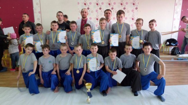 Волинські «рукопашники» везуть кубок зі Львова