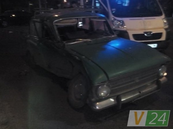 Ааварія в Луцьку: «Мерседес» врізався у «Москвича» з дітьми. ФОТО