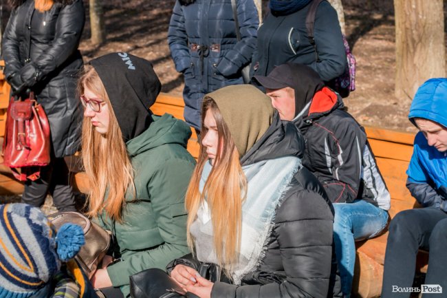 Учні першого на Волині міського шкільного лісництва побували у «волинській Швейцарії». ФОТО