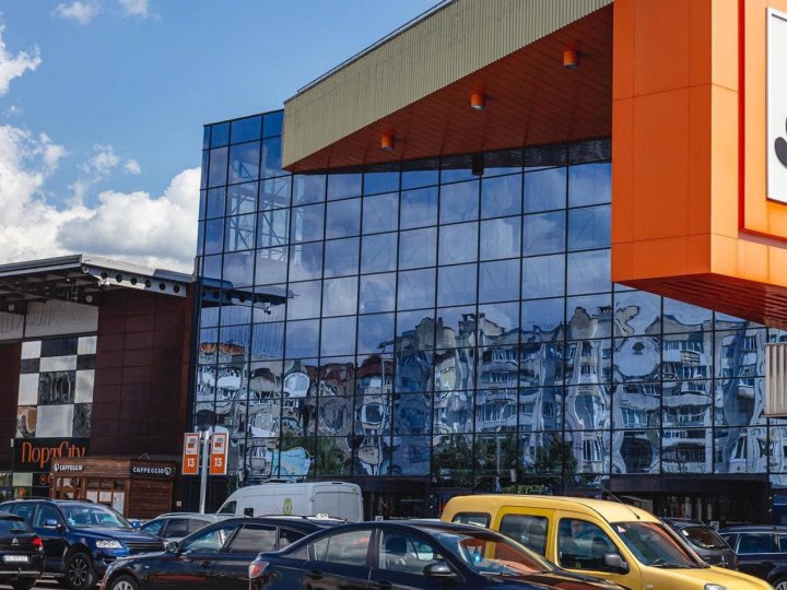 У ТРЦ «Порт City» змінюють тарифи на паркування