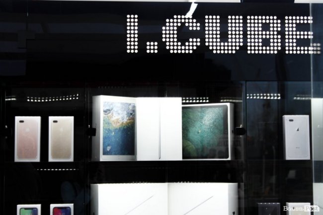 Надійно, сучасно, якісно: у Луцьку відкрили магазин продукції Apple*. ФОТО