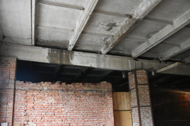 Для ремонту даху приміщення КП «Ласка» хочуть виділити кошти з міського бюджету