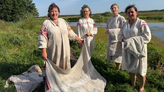 Як на Волині відбілювали полотно: відтворили стародавній рецепт