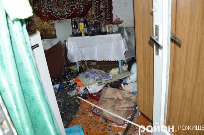 На Волині квартирант ледь не загинув  у пожежі. ФОТО