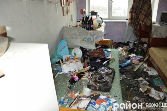 На Волині квартирант ледь не загинув  у пожежі. ФОТО