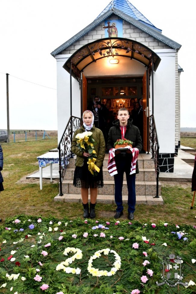 У селі на Волині очільник УПЦ (МП) Нафанаїл відслужив святкову службу. ФОТО