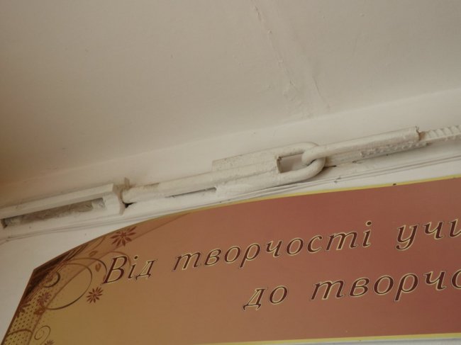 У селі на Волині руйнується школа. ФОТО