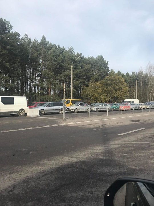 На «Ягодині» вкрали нові дорожні знаки, - депутат