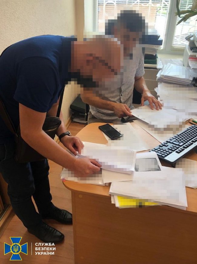 СБУ викрила посадовців на махінаціях із землею у Конча-Заспі на 600 мільйонів гривень