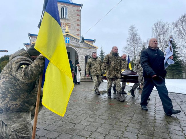 У Нововолинську поховали Героя, який 10 місяців вважався зниклим безвісти