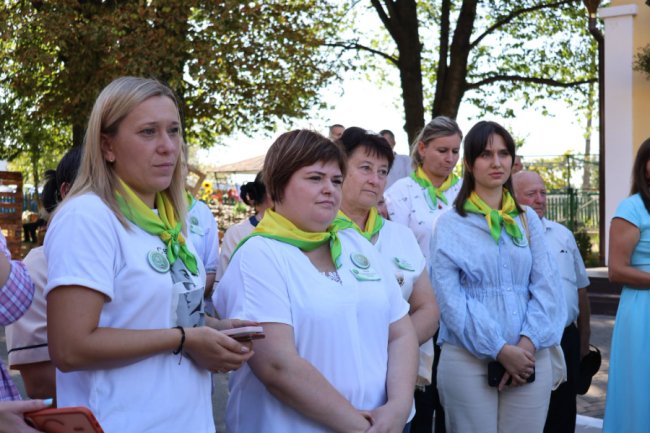 Частину випічки - дітям: у місті на Волині запрацювала соціальна кав'ярня-пекарня
