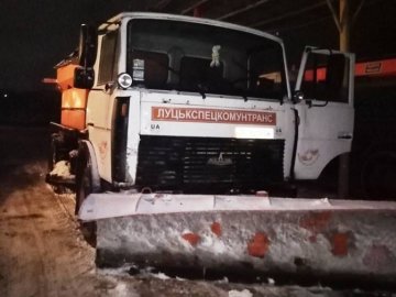 Луцьк пообіцяли прибирати від снігу всю ніч