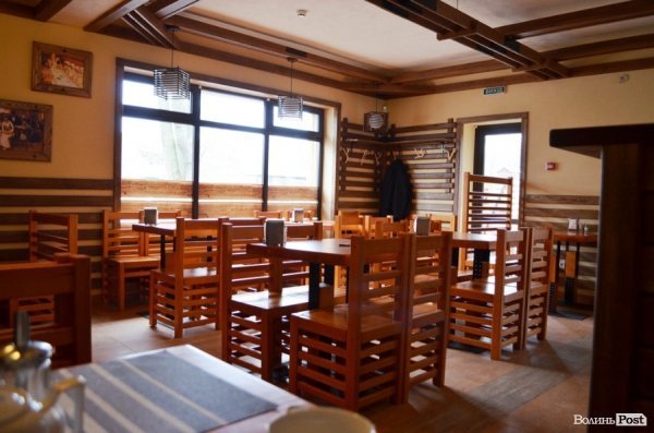 Фото зроблене в інший час, аніж той, що описаний у тексті