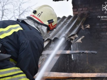Під Луцьком загорівся житловий будинок. ФОТО