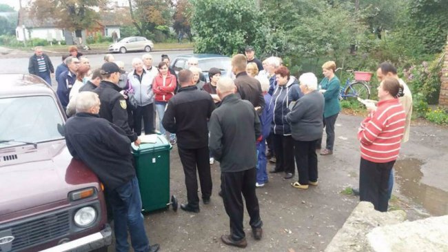 Сміттєва проблема: мешканці ще  двох вулиць у Луцьку придбають контейнери