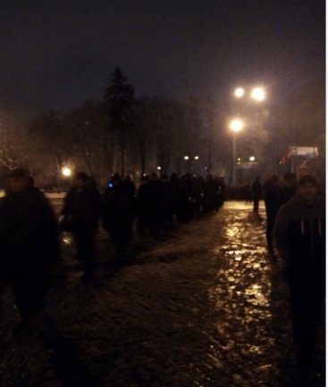 У Києві штурмували офіс Ахметова. ФОТО