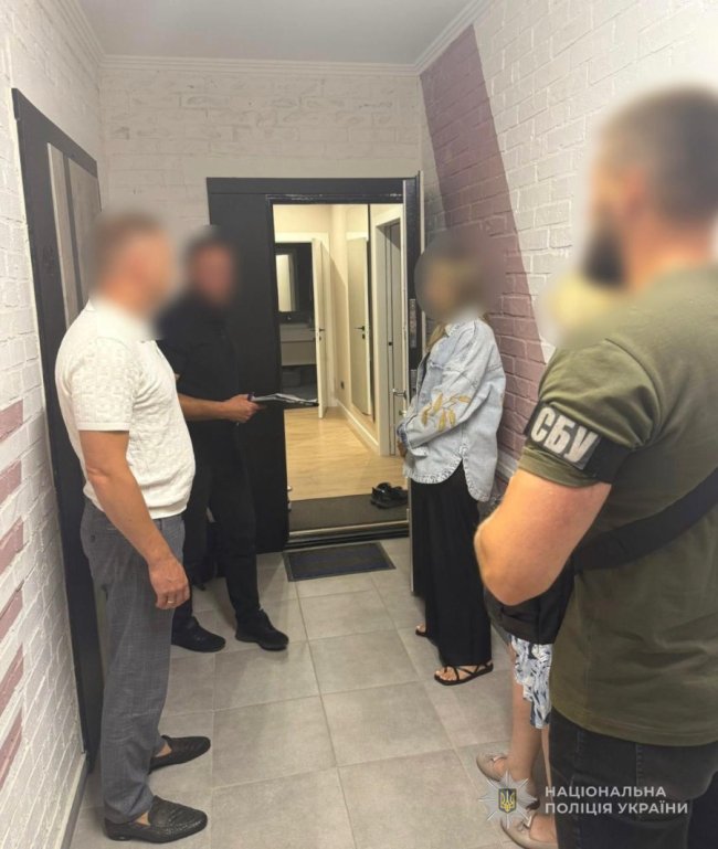 Вимагали повернути ці кошти готівкою: на Волині посадовці привласнювали премії працівників