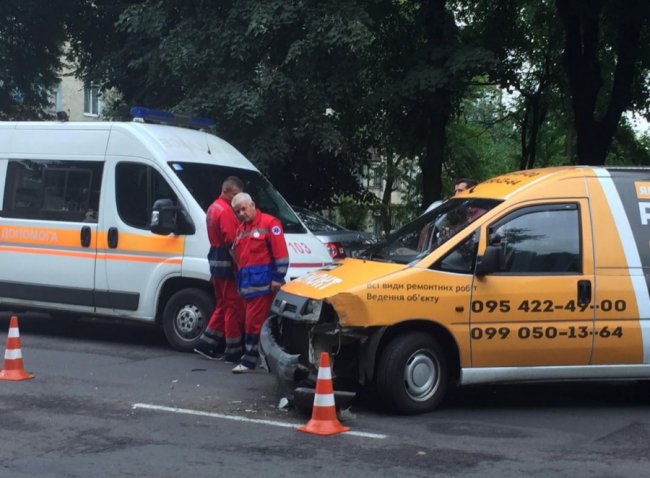 У Луцьку через аварію – тягучка. ФОТО