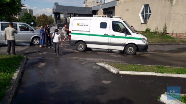 У Нововолинську автомобіль інкасаторів збив дитину, – ЗМІ