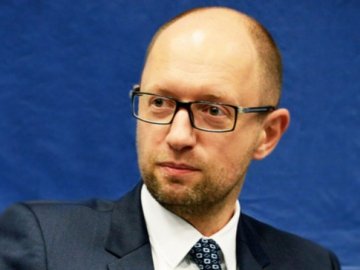 Яценюк відзначив пекаря з Волині