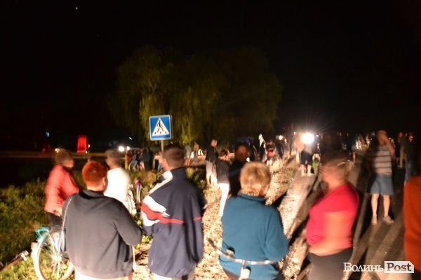 На Волині продовжують нічну «блокаду» міжнародної траси. ФОТО. ВІДЕО