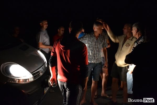 На Волині продовжують нічну «блокаду» міжнародної траси. ФОТО. ВІДЕО