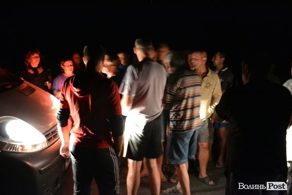 На Волині продовжують нічну «блокаду» міжнародної траси. ФОТО. ВІДЕО