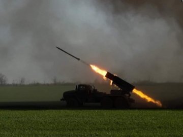 Ворог за добу завдав 130 ударів по позиціях ЗСУ під Бахмутом