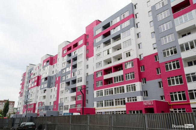 «Карамельні» оселі для кожного: як у Луцьку зводять «Caramel Residence». ФОТО* 