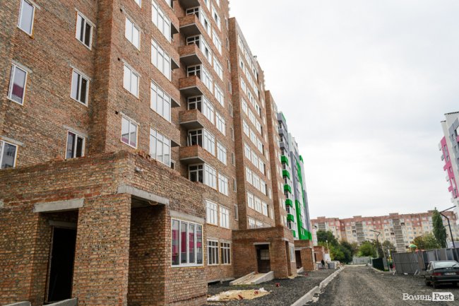 «Карамельні» оселі для кожного: як у Луцьку зводять «Caramel Residence». ФОТО* 