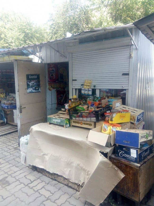 У Луцьку на продажі сурогату спіймали продавчиню-«рецидивістку». ФОТО