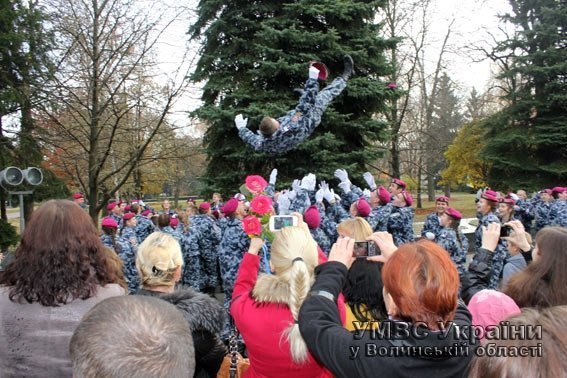 У Луцьку присягли на вірність Україні майбутні правоохоронці. ФОТО. ВІДЕО